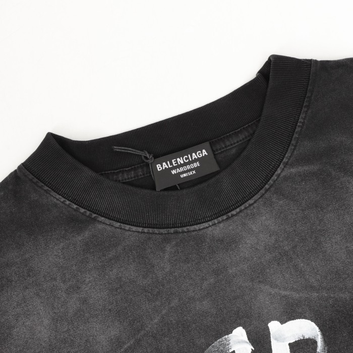 Clothes Balenciaga 20250401-1