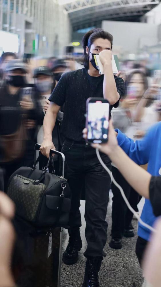 LOUIS VUITTON Crystal Embellished Cotton T Shirt