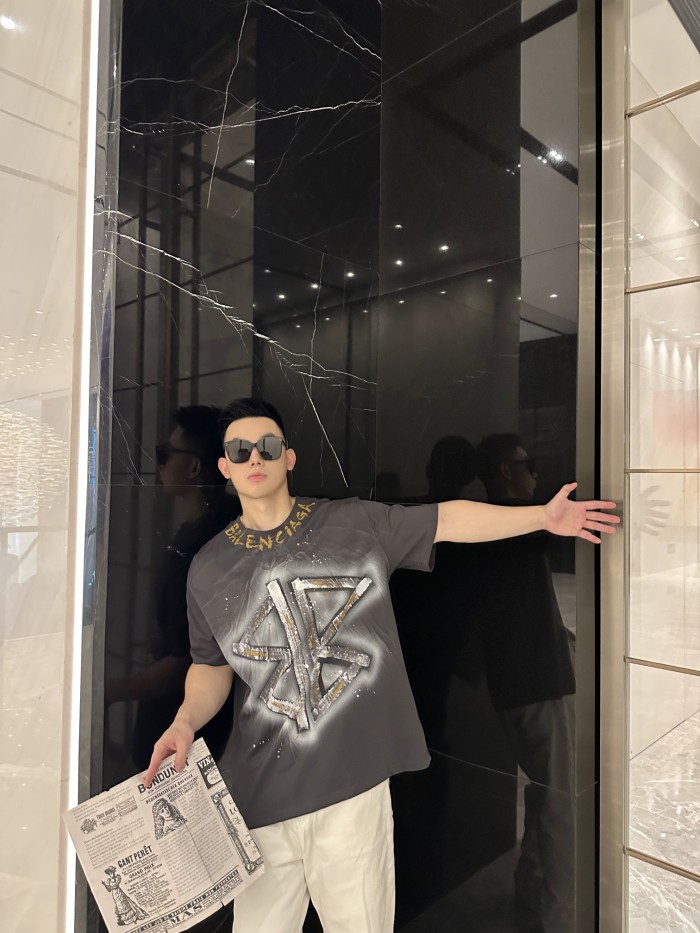 Clothes Balenciaga 20250401-3