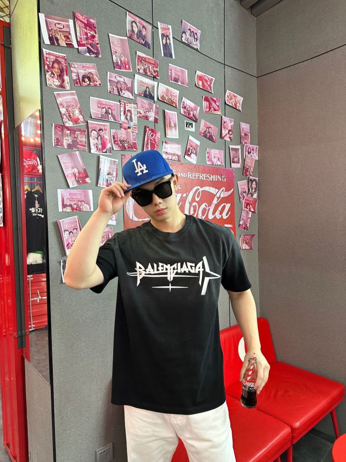  Clothes Balenciaga 20250401-2