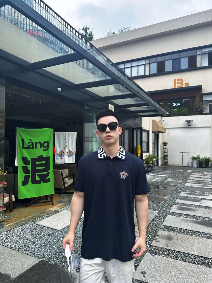  Clothes Versace 20250401-1