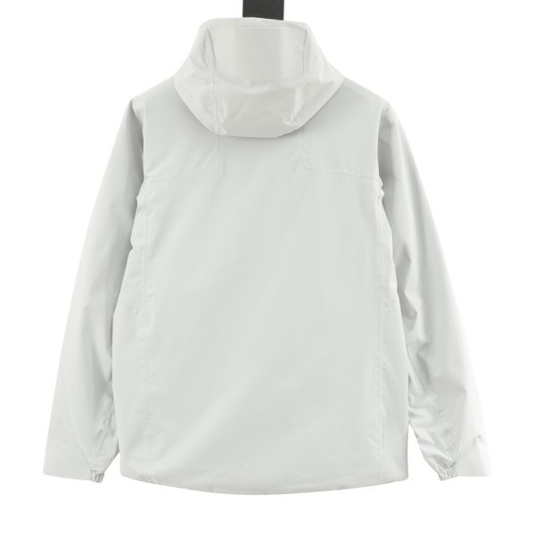  Clothes On 20250401-3