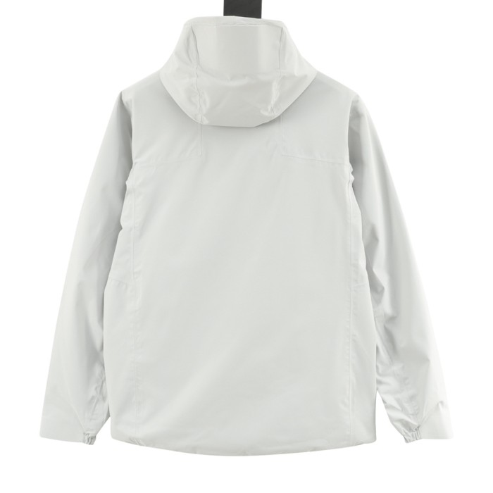  Clothes On 20250401-3