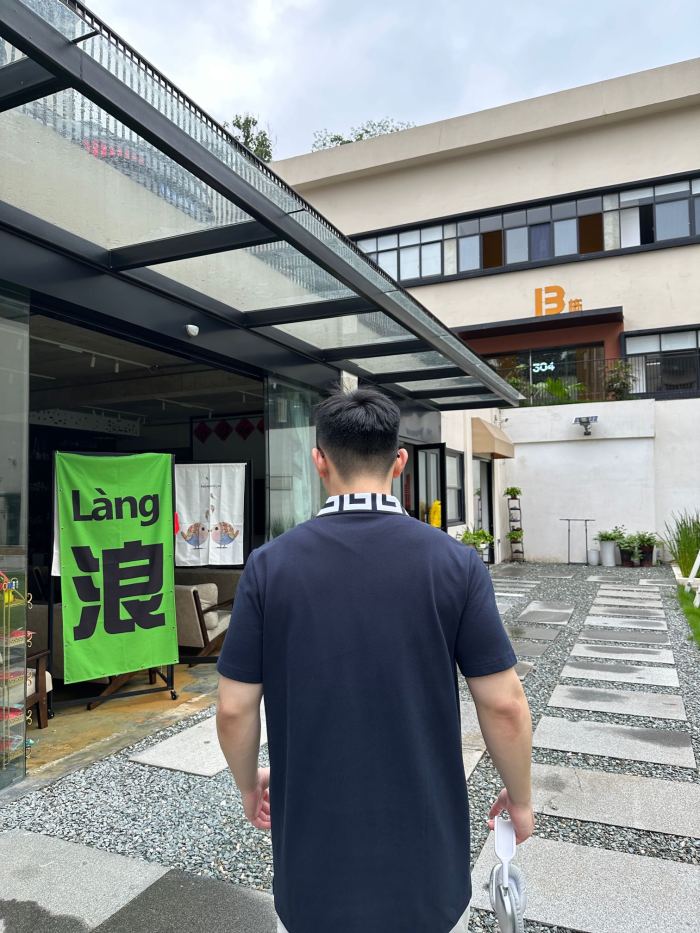  Clothes Versace 20250401-1