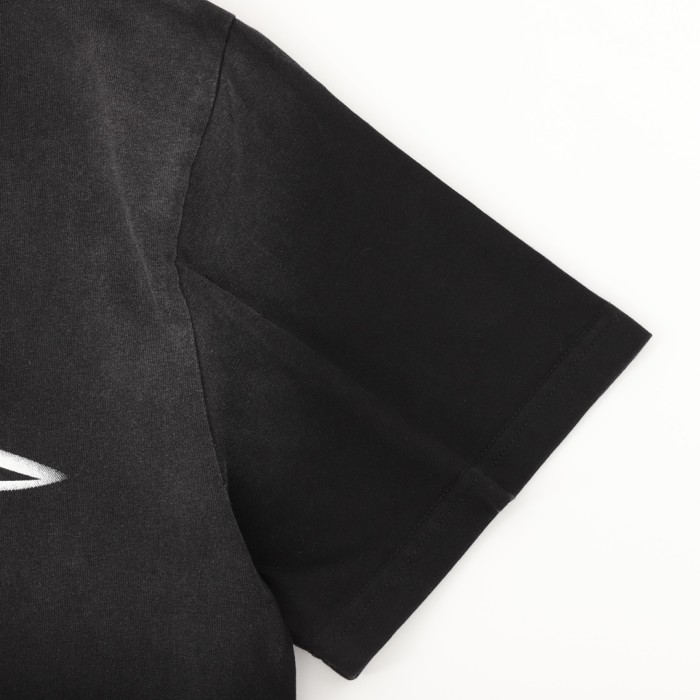  Clothes Balenciaga 20250401-2