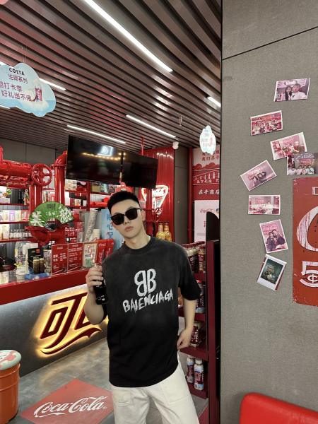 Clothes Balenciaga 20250401-1