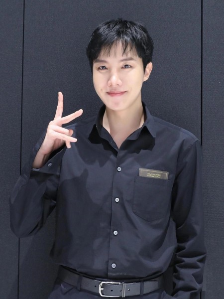 Clothes Louis Vuitton 20250401-3