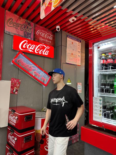  Clothes Balenciaga 20250401-2