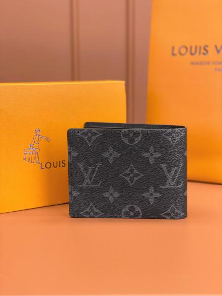 LOUIS VUITTON M82809 Multiple Wallet M61695 size 11.5*1.5*9 cm