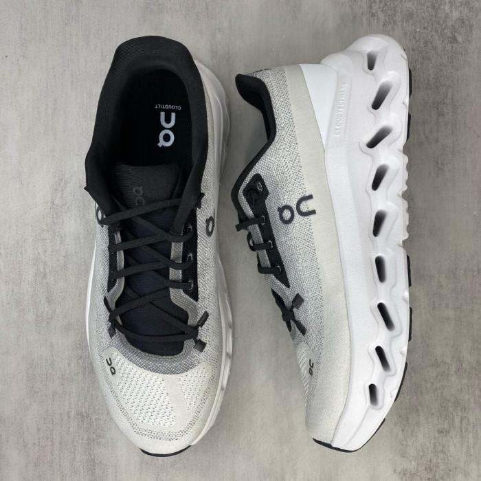 On Running Cloudtilt Black Ivory