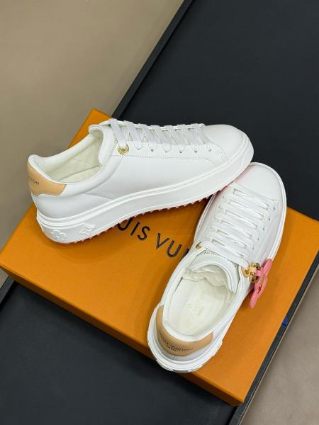 LOUIS VUITTON Time Out Low-Top Skateboard Shoes Women's White
