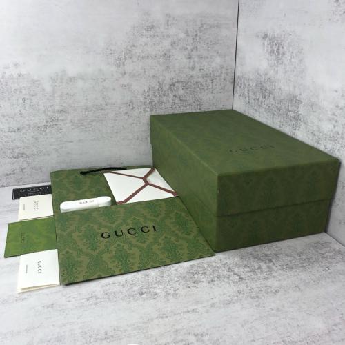 GUCCI Gg Embossed White Leather