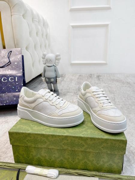 GUCCI Gg Canvas Trainer 'White Grey'