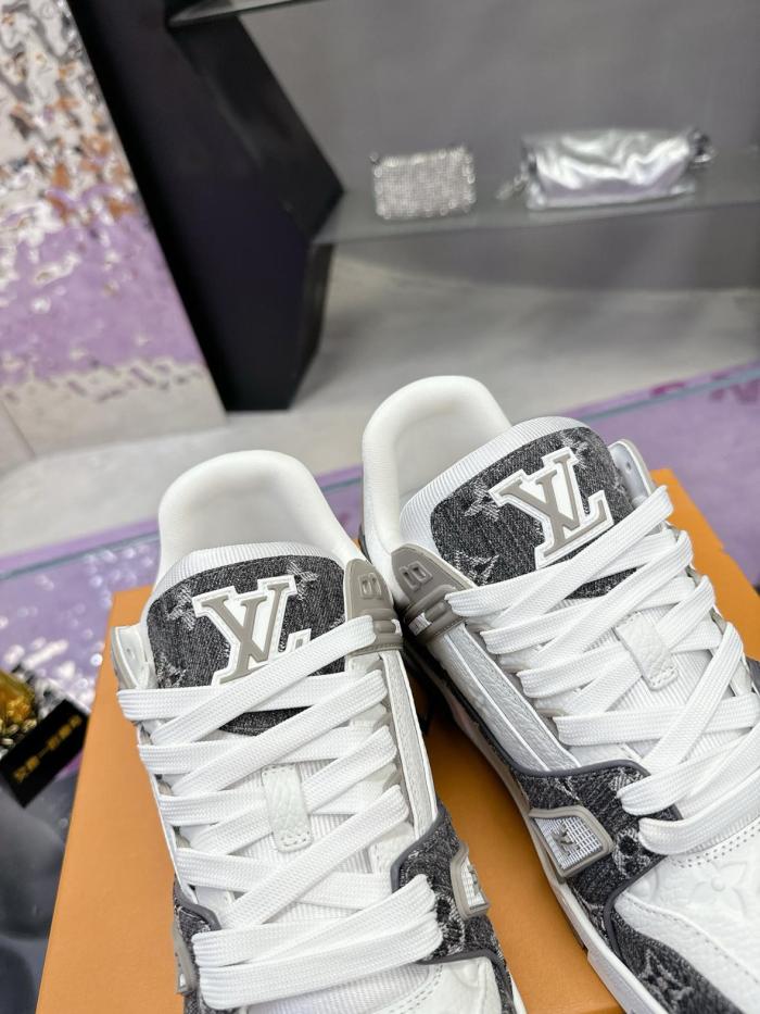 Louis Vuitton Trainer Monogram Denim Grey White
