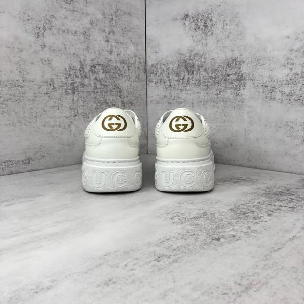 GUCCI Gg Embossed White Leather