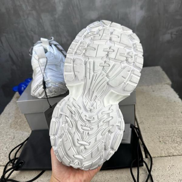 Balenciaga 6XL Low Top Chunky Sneakers Women's White