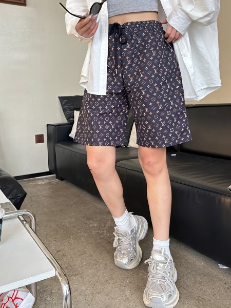 Clothes Louis Vuitton 20250410-3