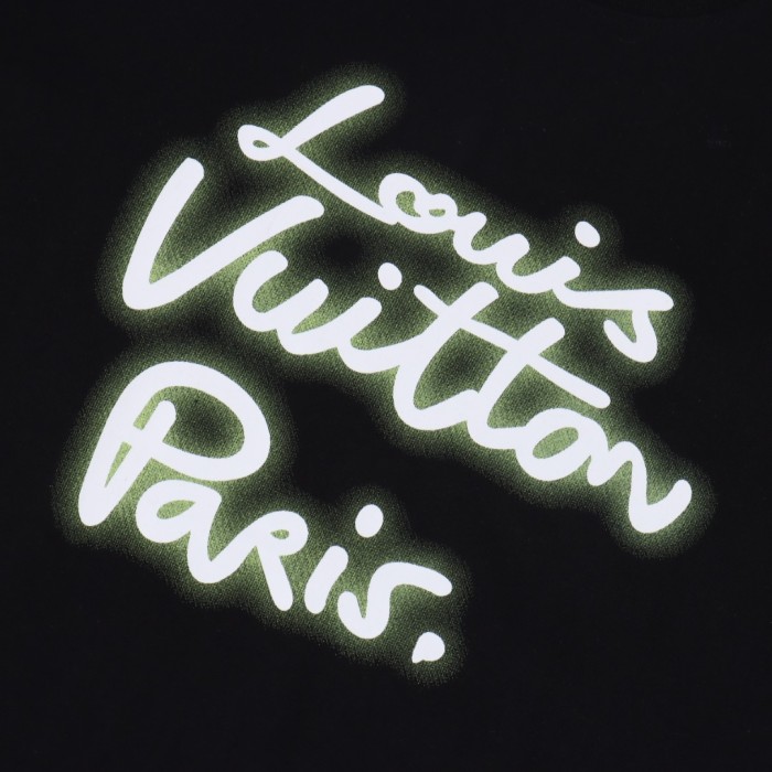  Clothes Louis Vuitton 20250410-5