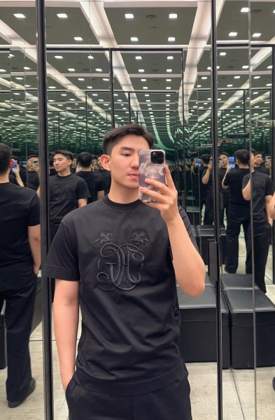 Clothes Givenchy 20250410-1