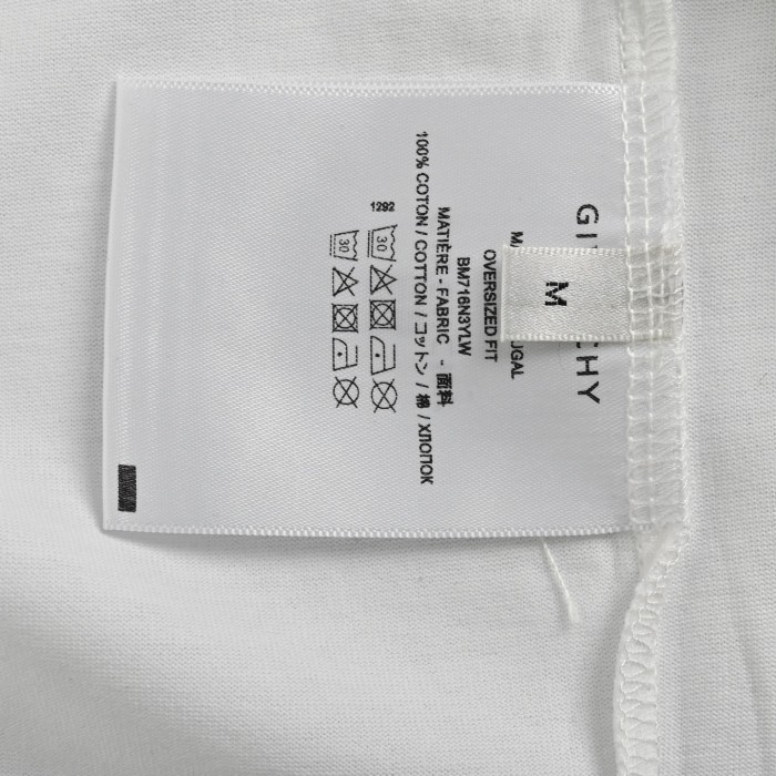 Clothes Givenchy 20250410-2