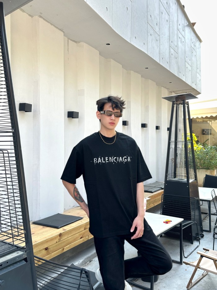 Clothes Balenciaga 20250410-3