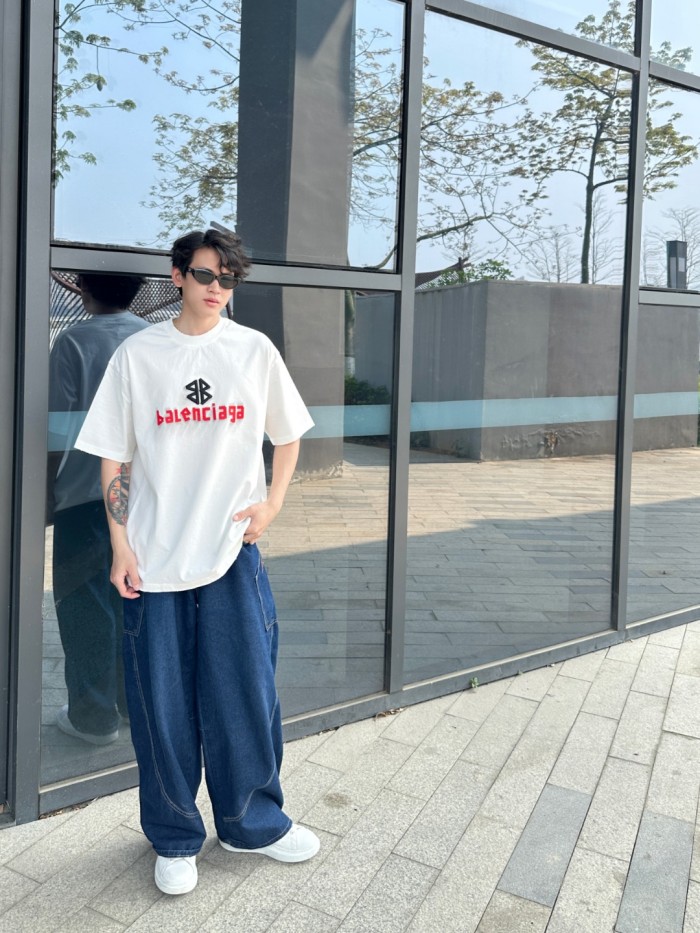 Clothes Balenciaga 20250410-2