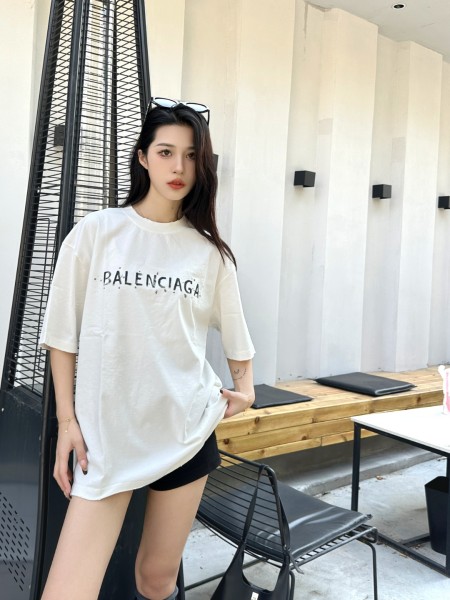 Clothes Balenciaga 20250410-4