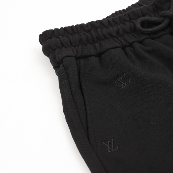  Clothes Louis Vuitton 20250410-12