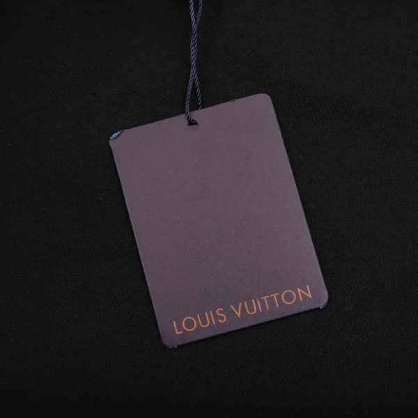  Clothes Louis Vuitton 20250410-10