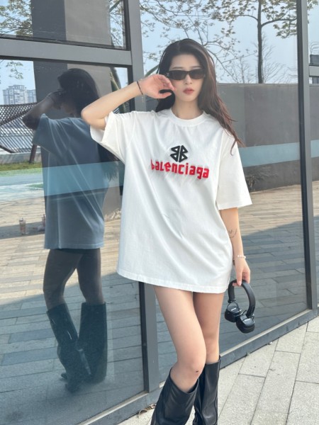 Clothes Balenciaga 20250410-2