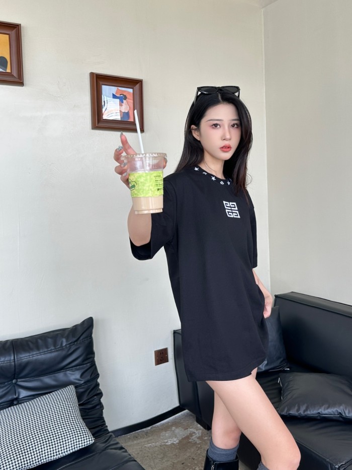  Clothes Givenchy 20250410-4