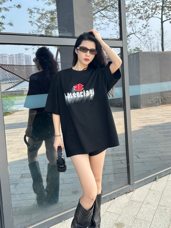 Clothes Balenciaga 20250410-1