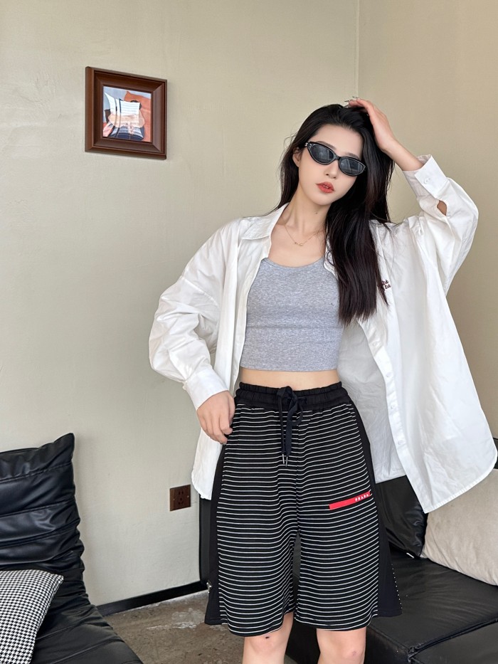 Clothes Prada 20250410-1