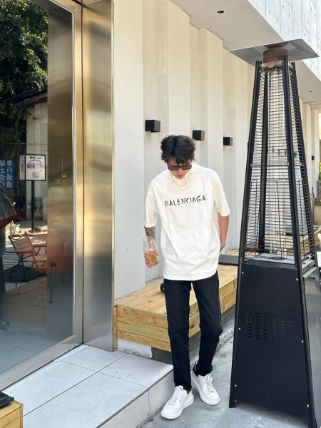 Clothes Balenciaga 20250410-4