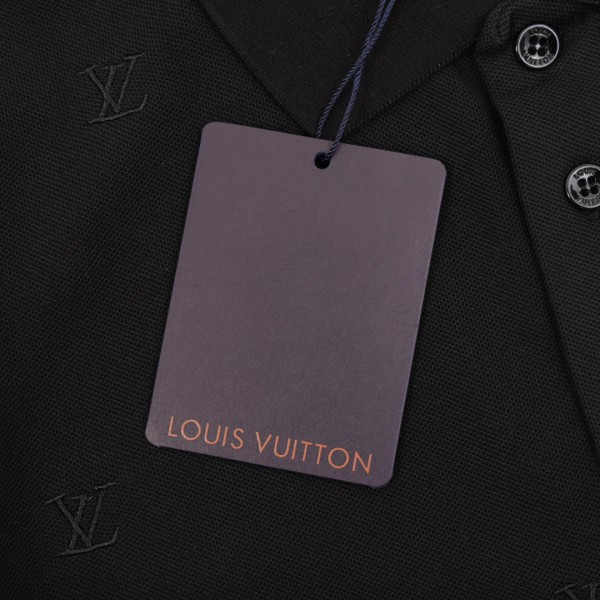  Clothes Louis Vuitton 20250410-11