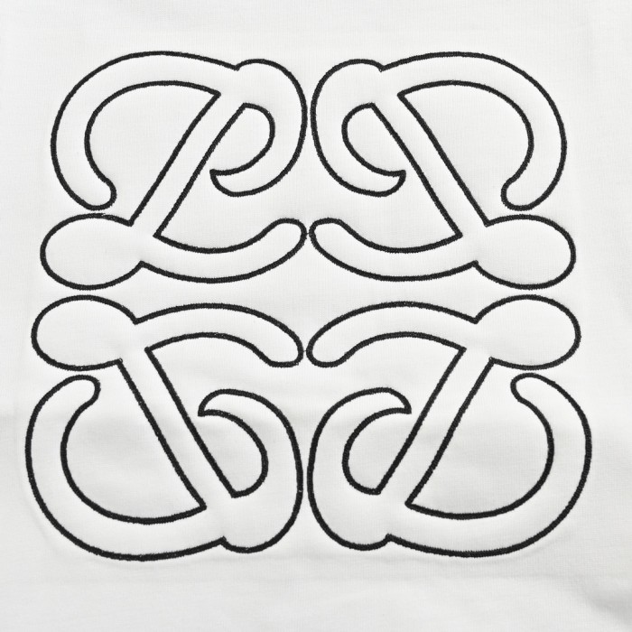 Clothes Loewe 20250410-1