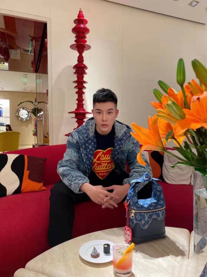  Clothes Louis Vuitton 20250410-7