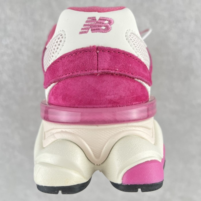 New Balance 9060 Fuchsia Pink