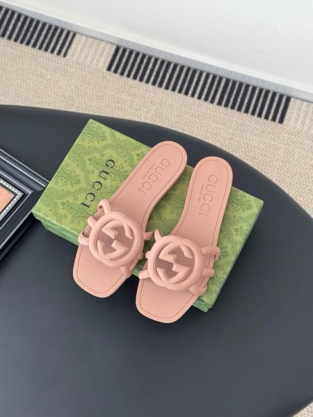 GUCCI Interlocking Slide Slippers Women's Light Beige