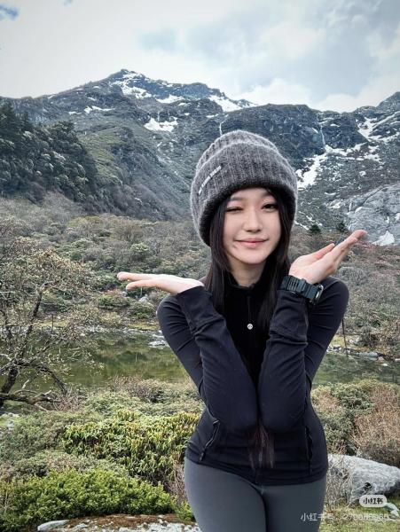 lululemon Define Luon™ fabric soft and comfortable high-elastic jacket Women's black/BLK