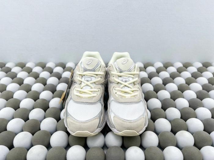 Asics Gel NYC White Oyster Grey