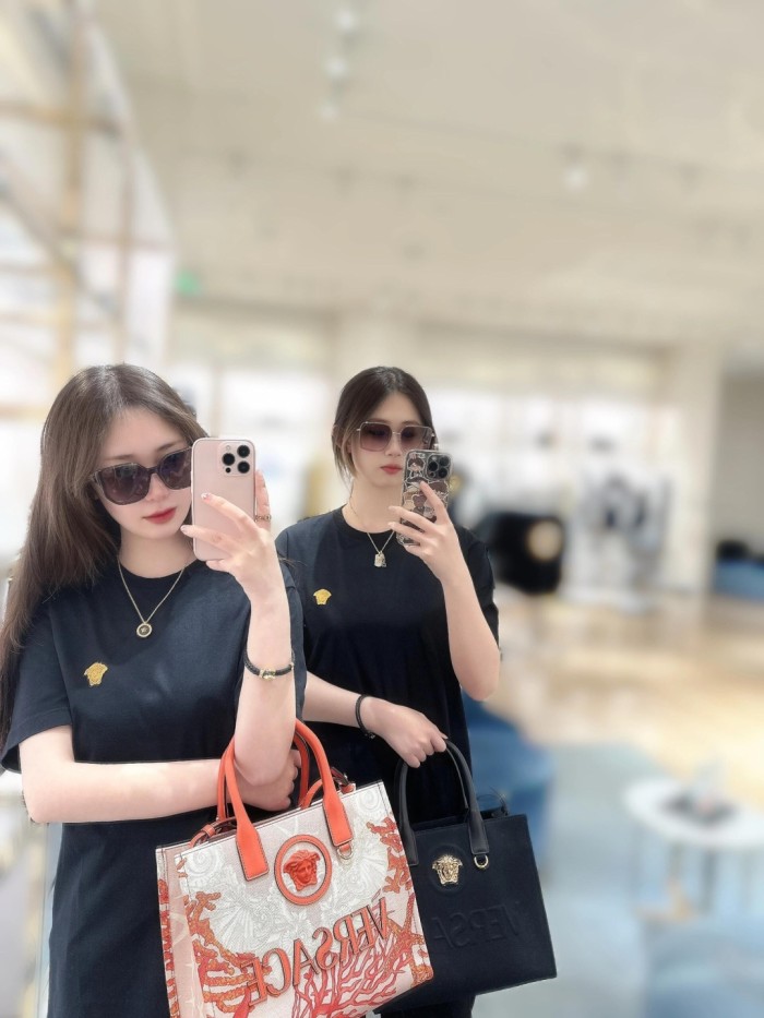  Clothes Versace 20250419-1