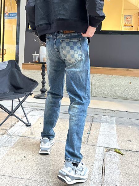 Clothes Louis Vuitton 20250419-7