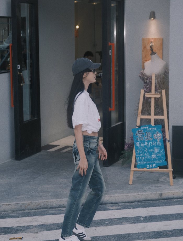 Clothes Louis Vuitton 20250419-10