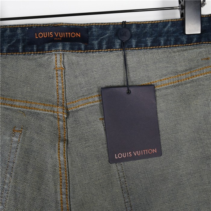 Clothes Louis Vuitton 20250419-6