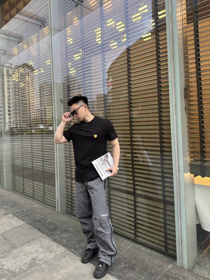  Clothes Versace 20250419-1