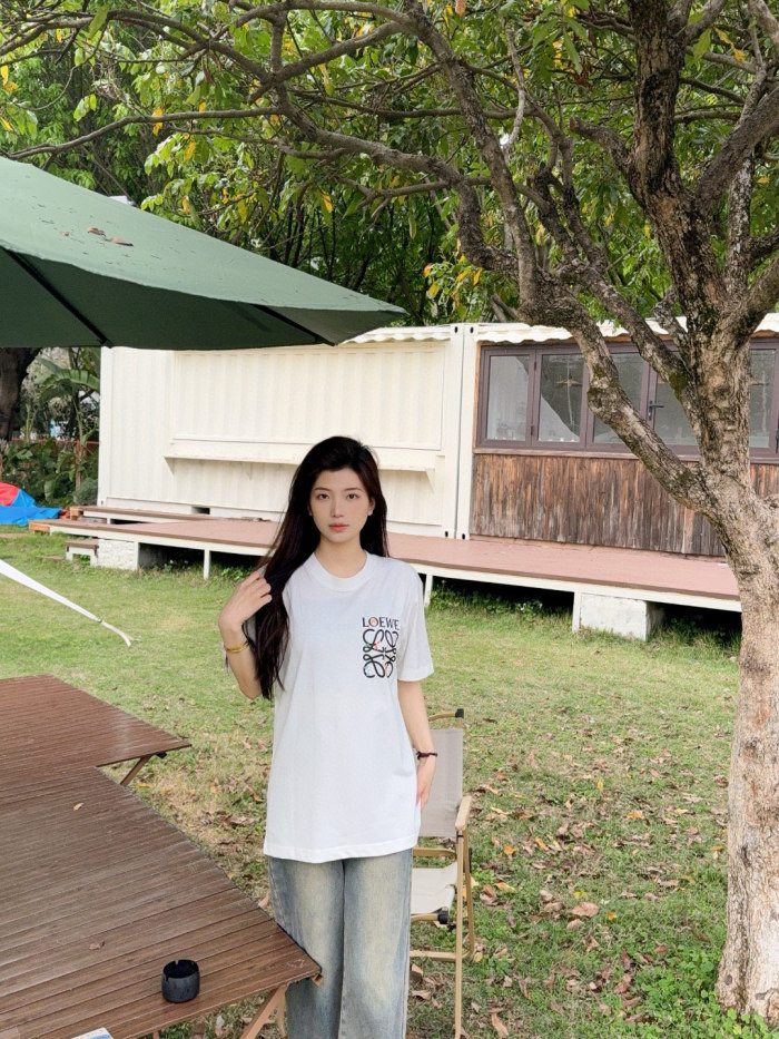  Clothes Loewe 20250419-1