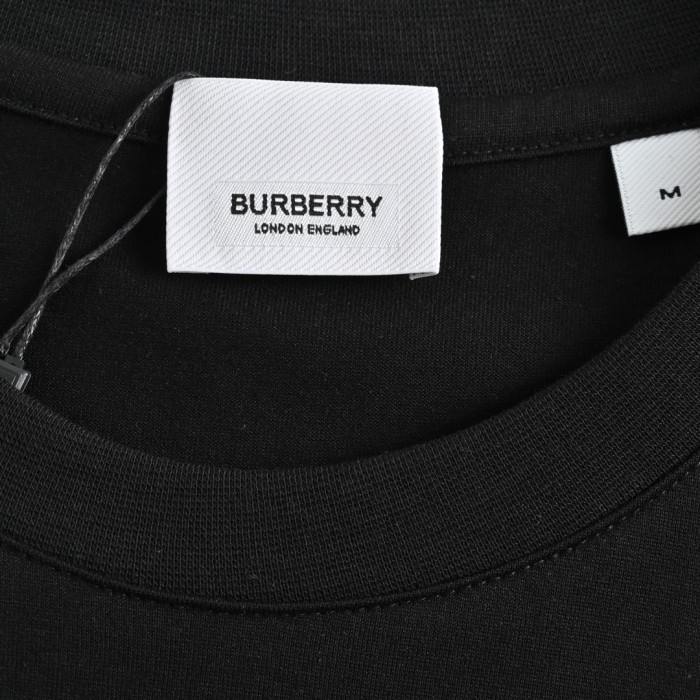  Clothes Burberry 20250419-2