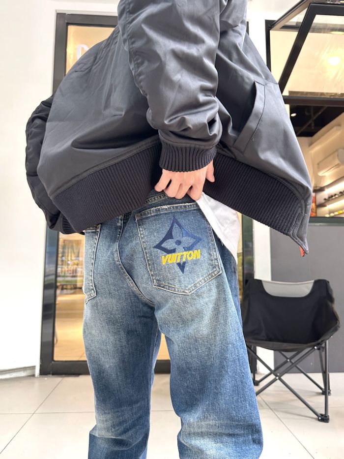 Clothes Louis Vuitton 20250419-8