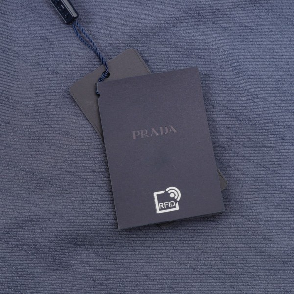 Clothes Prada 20250419-1